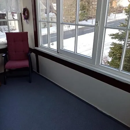 Apartment Sonnenscheinwohnung Mit Kleinem Bauernhof