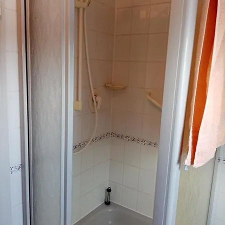 Sonnenscheinwohnung Mit Kleinem Bauernhof Thale
